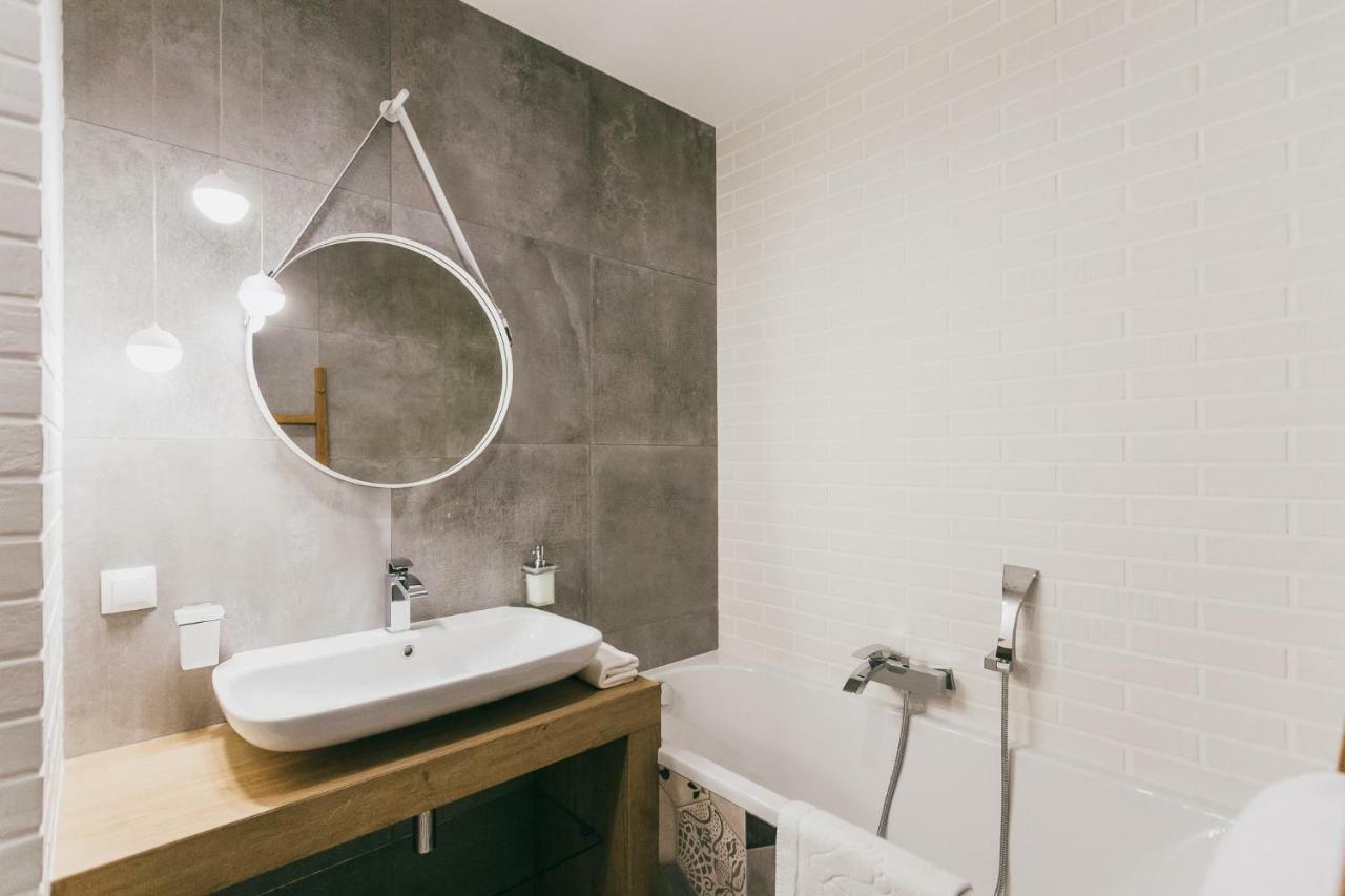 Appartement Eight Lux View In Old Town And Free Parking à Cracovie Extérieur photo